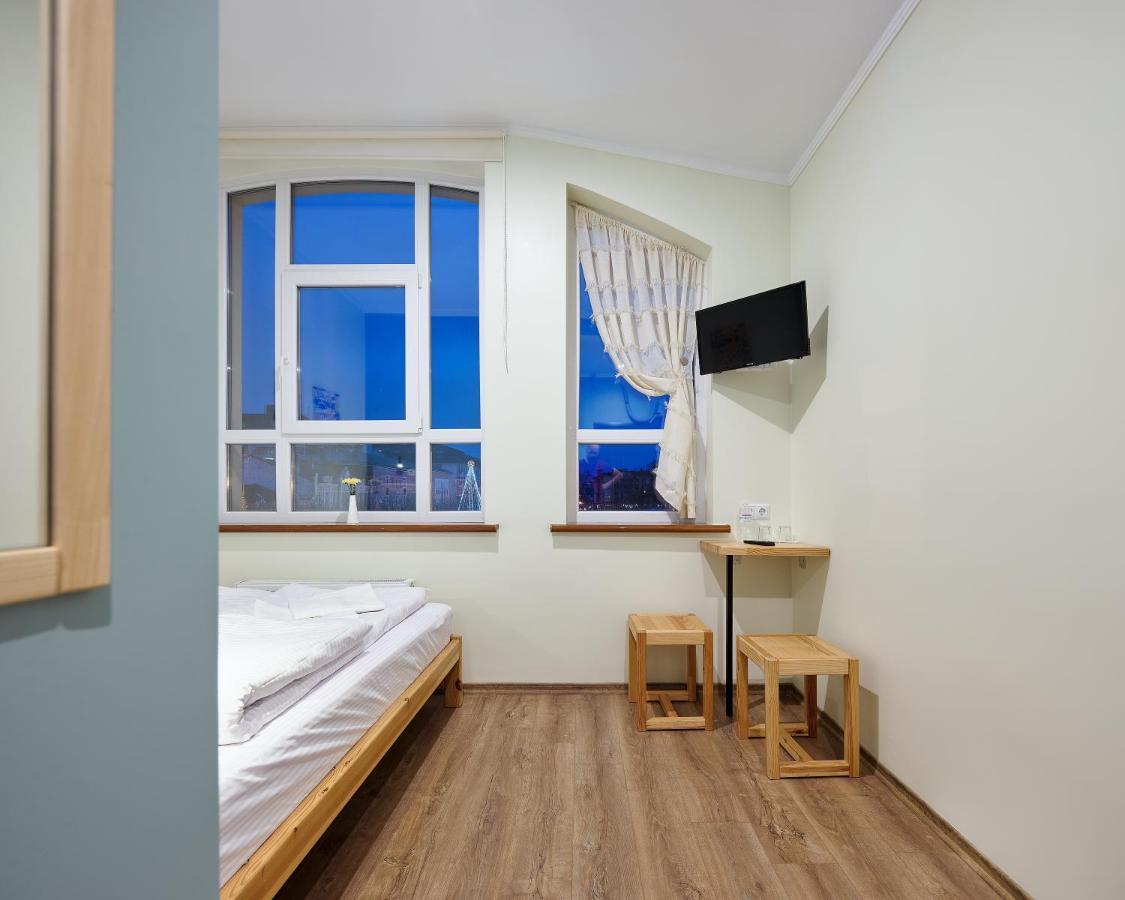 Dream Hostel Khmelnytskyi Exteriör bild