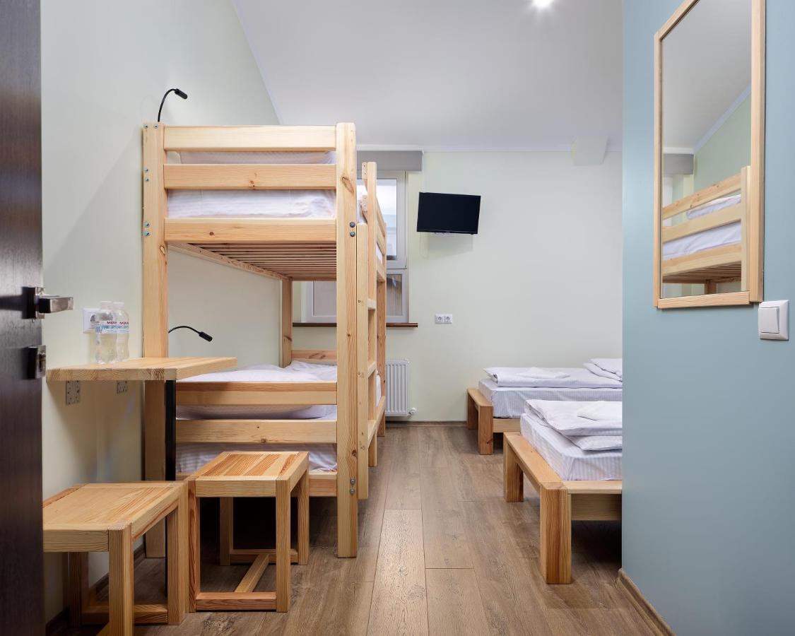 Dream Hostel Khmelnytskyi Exteriör bild