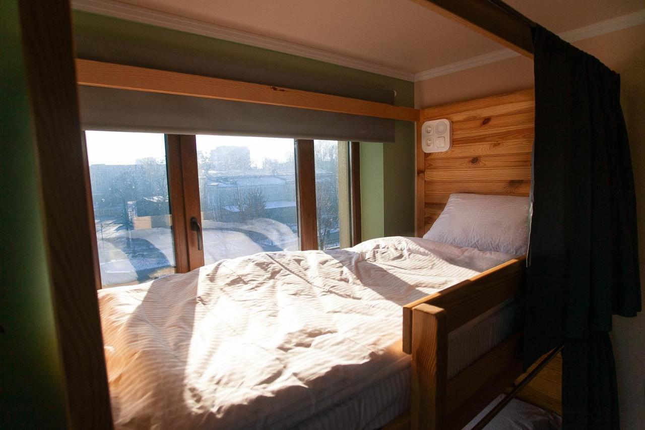 Dream Hostel Khmelnytskyi Exteriör bild