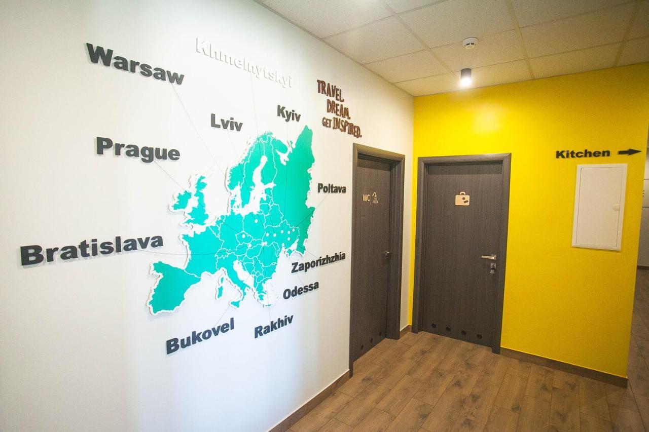 Dream Hostel Khmelnytskyi Exteriör bild