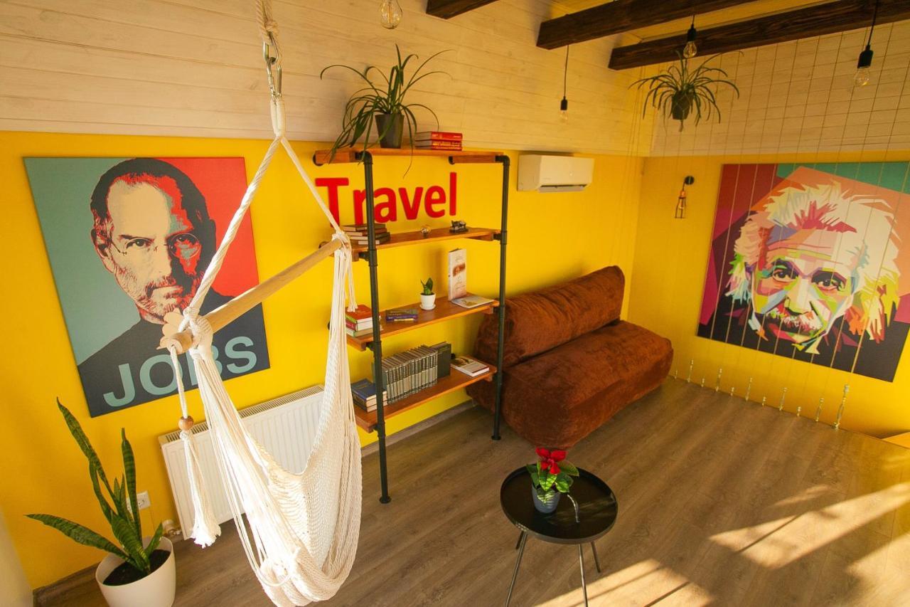 Dream Hostel Khmelnytskyi Exteriör bild